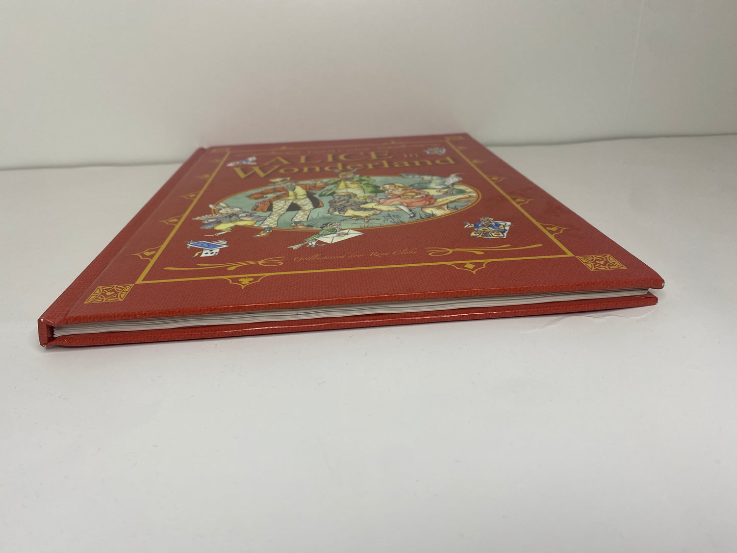 Alice In Wonderland van Lewis Carroll, ISBN:  9789079758128, onderkant