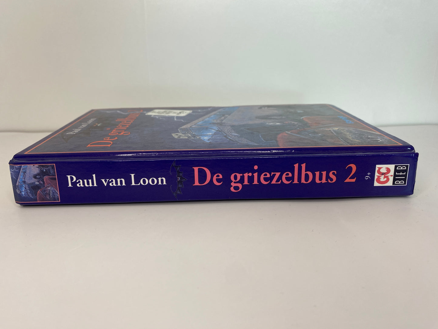 Griezelbus 2  van Paul van Loon, De Griezelbus boek 2, ISBN: 9789066921313, rug