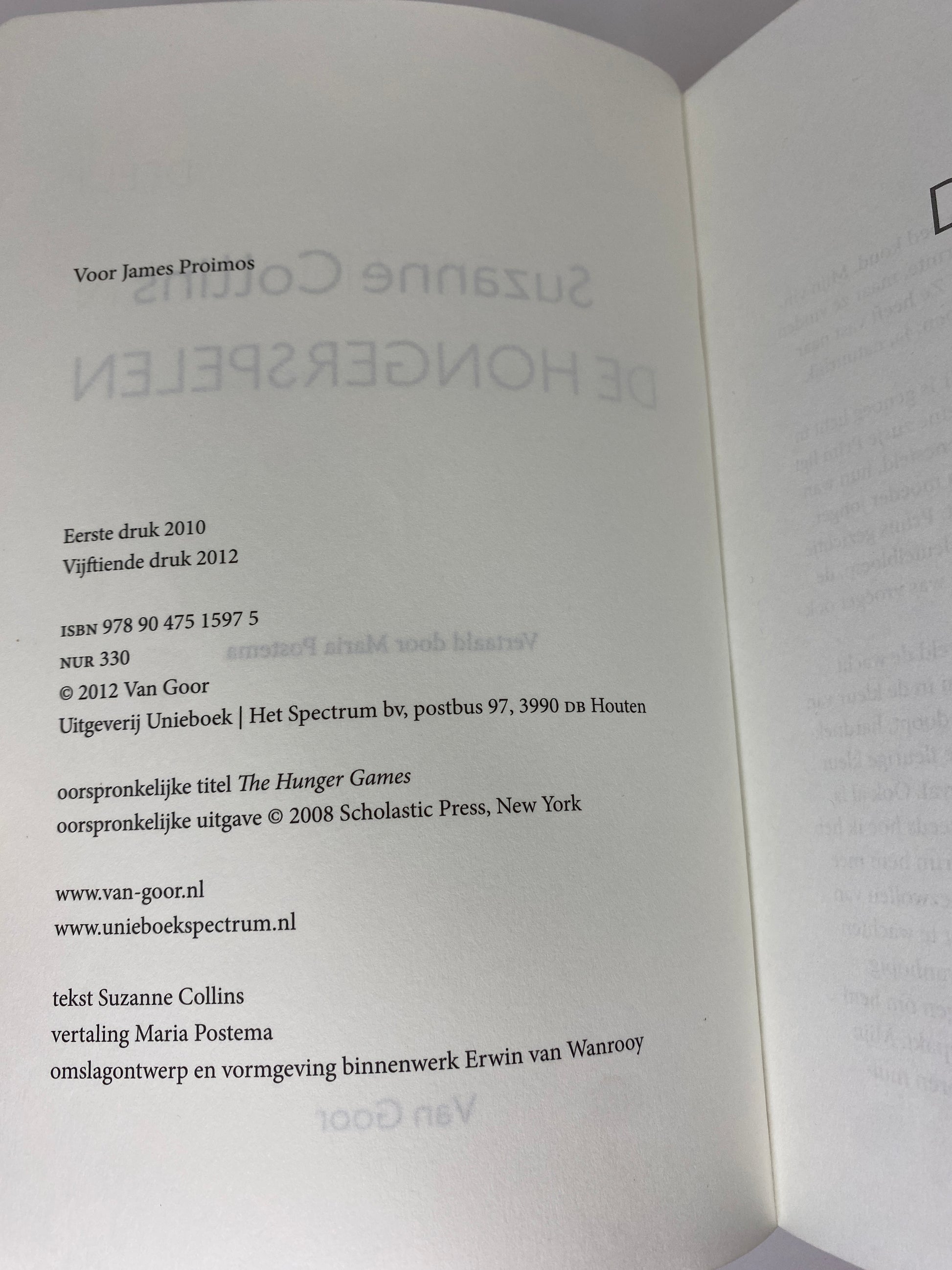 De Hongerspelen van Suzanne Collins boek 1 in De Hongerspelen trilogie, ISBN: 9789047515975, infopagina