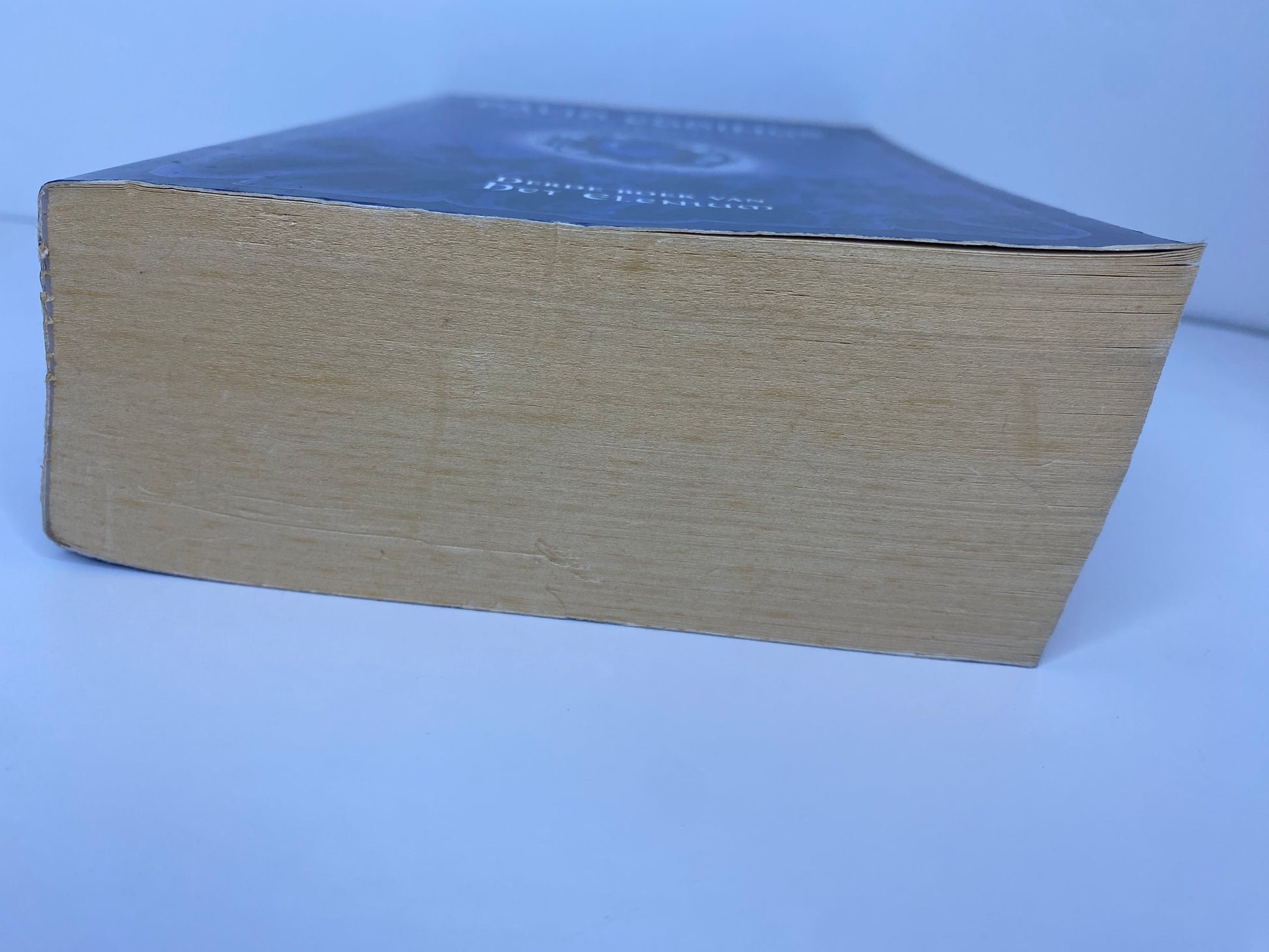 De Saffieren Roos van David Eddings, boek 3 van Het Elenium, ISBN: 9789089681706 onderkant