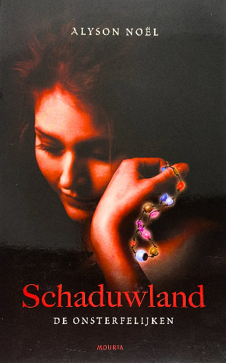 Schaduwland van Alyson Noël boek 2 in De Onsterfelijken, ISBN: 9789045802053