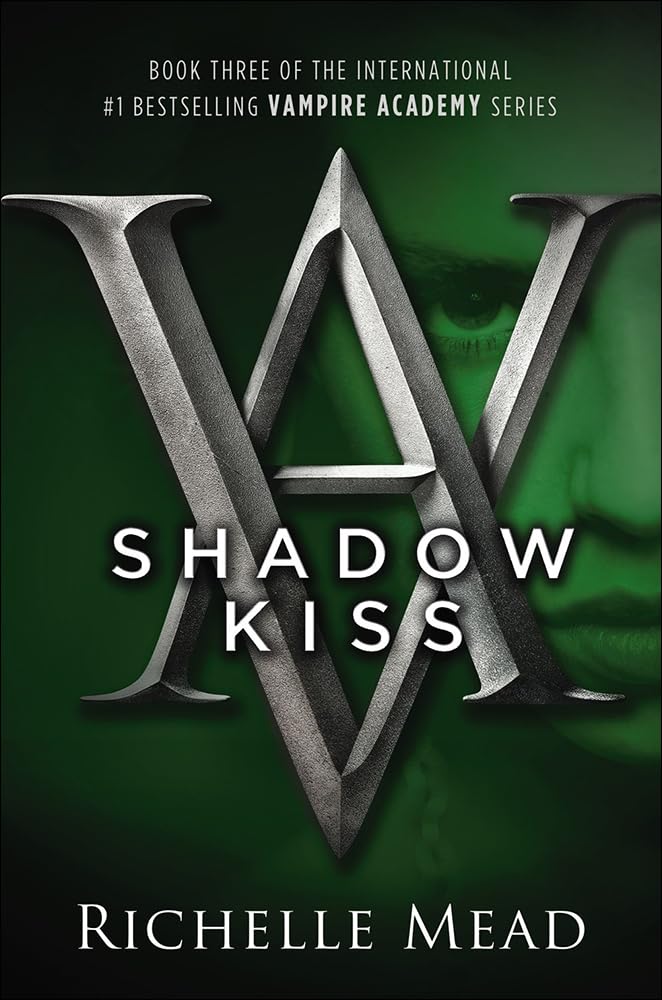 Shadow Kiss - Richelle Mead - Paperback