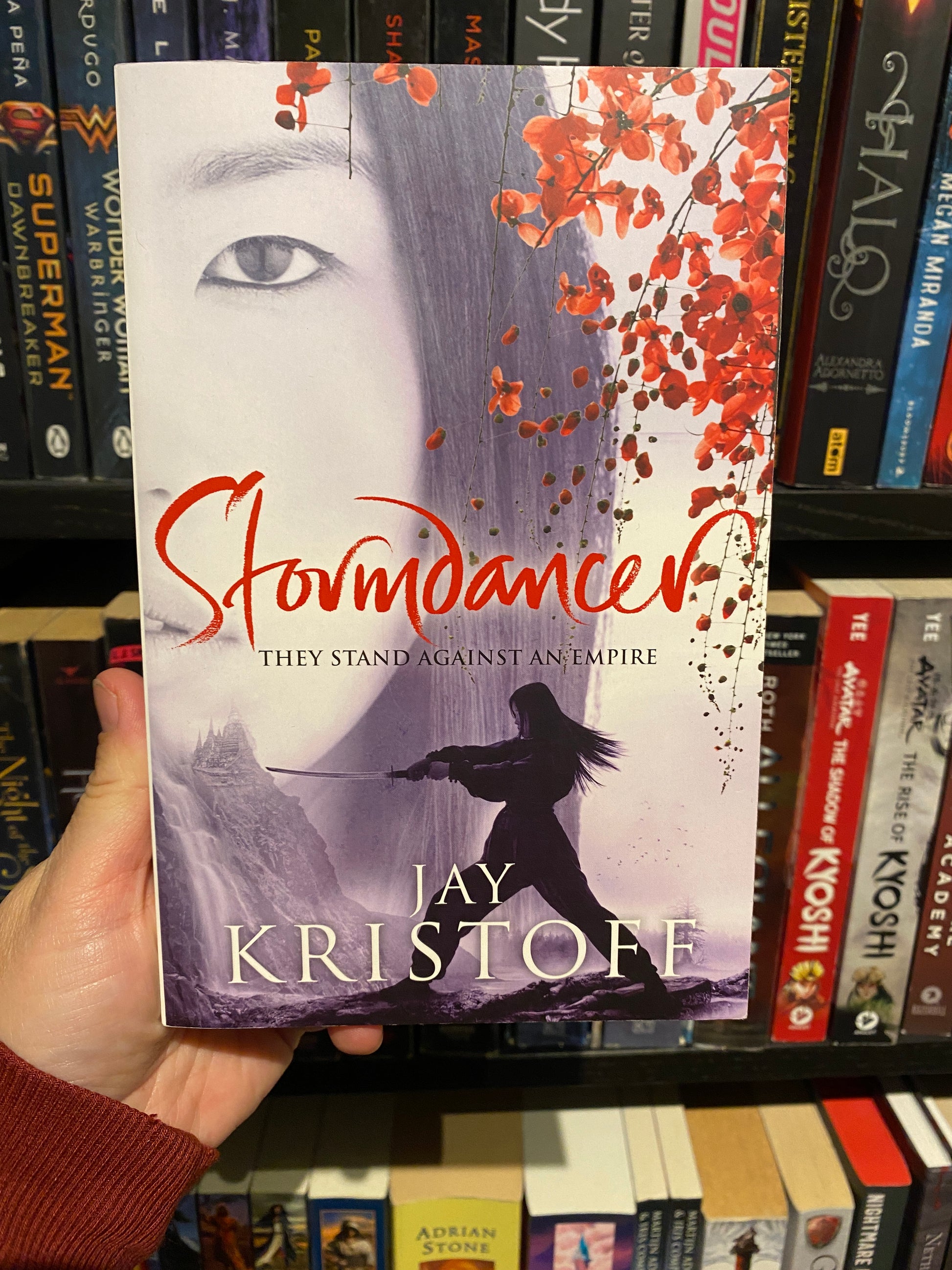 Stormdancer by Jay Kristoff, Book 1 in the Lotus Wars, ISBN: 9781447200499, sfeerbeeld