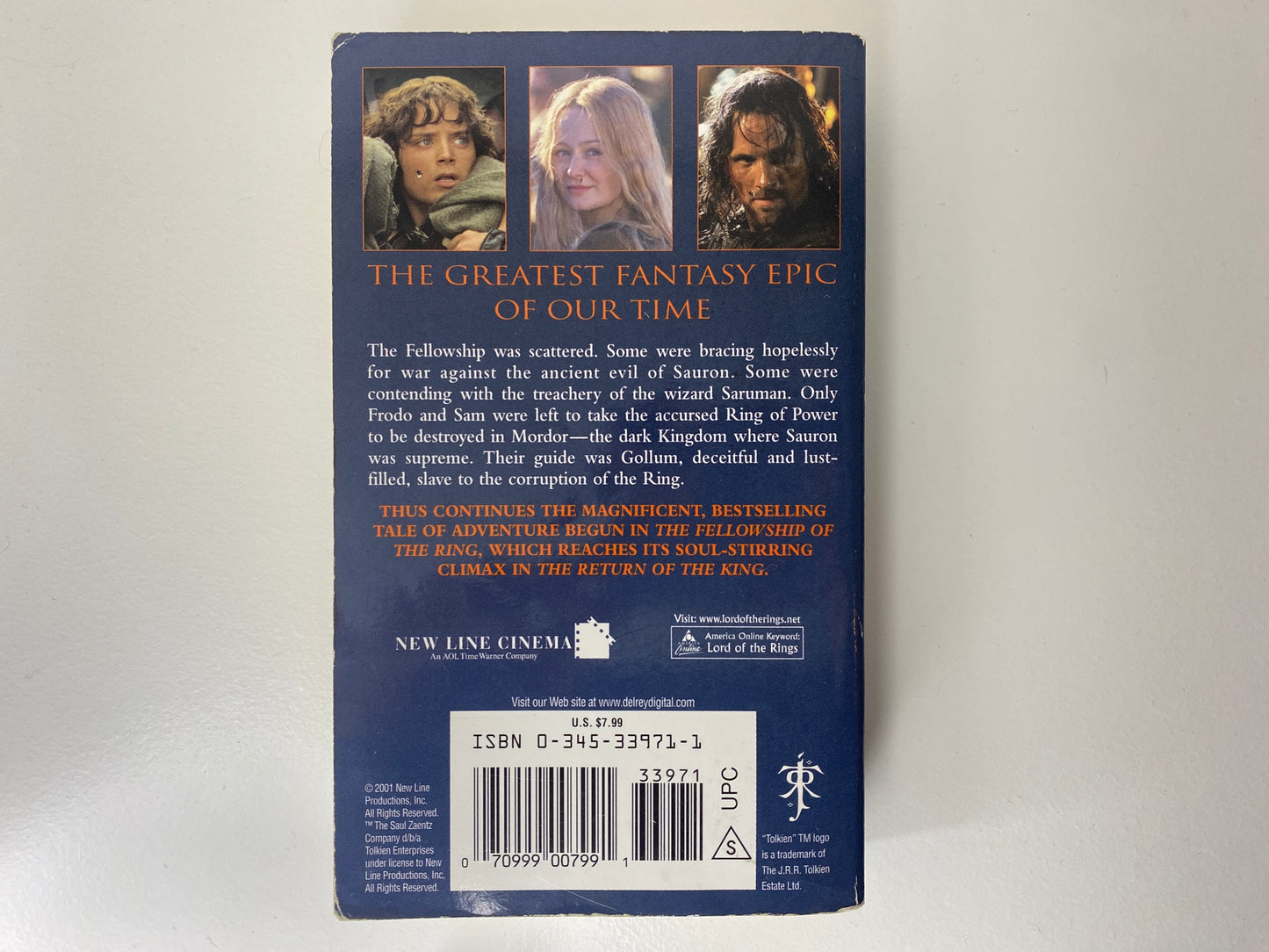 The Two Towers, book 2 in the Lord of the Rings trilogy by J.R.R. Tolkien, ISBN: 0345339711, back