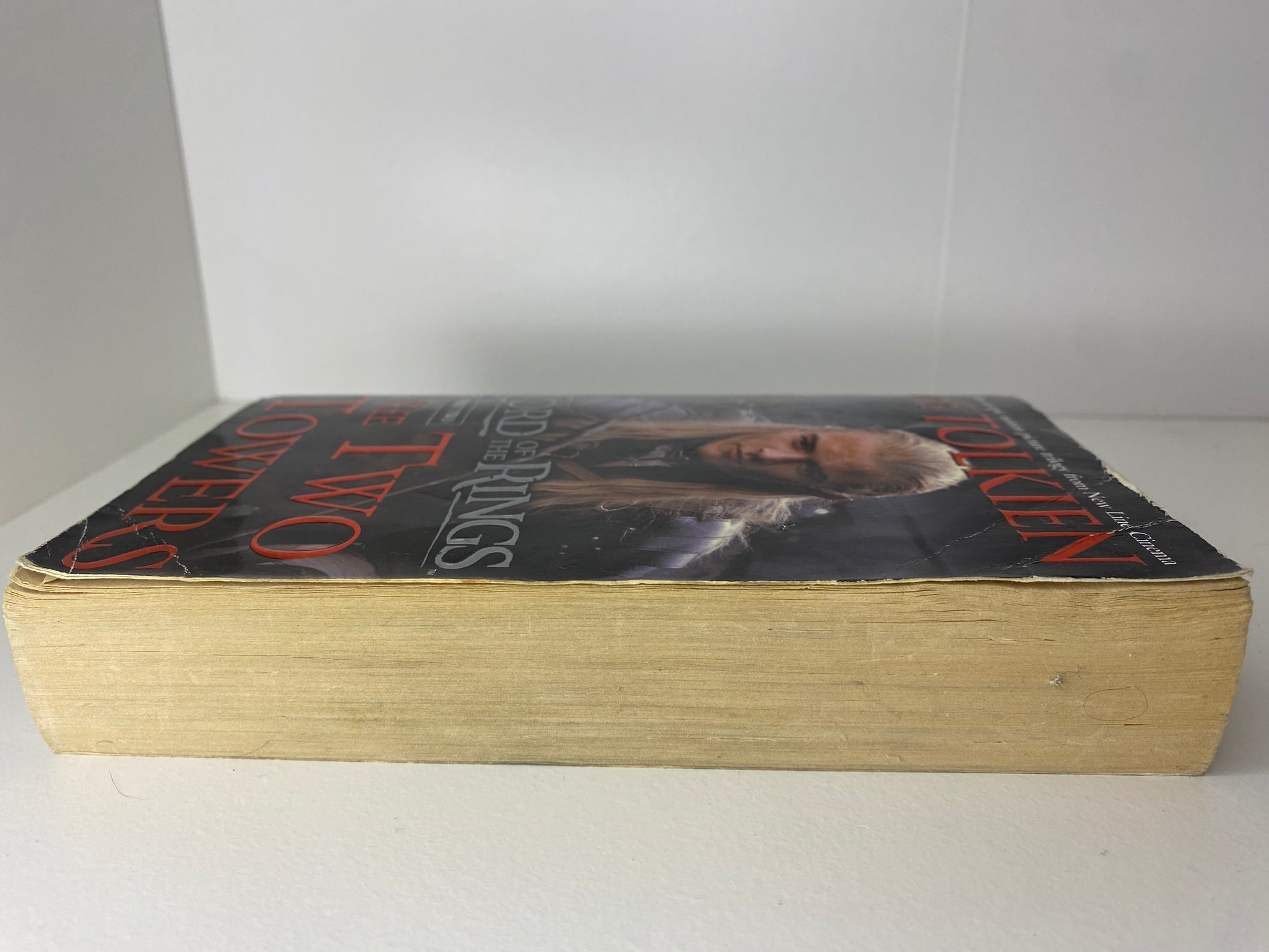 The Two Towers, book 2 in the Lord of the Rings trilogy by J.R.R. Tolkien, ISBN: 0345339711, side